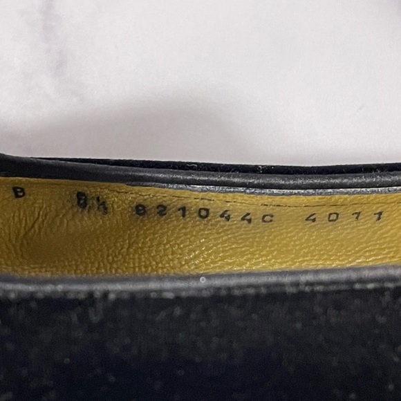 Bruno Magli Black Velvet Heeled Loafer Size 8.5 - Picture 3 of 14